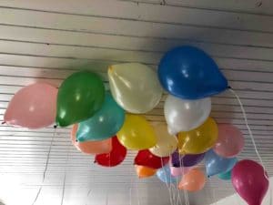 Des ballons pour la déco d'une fête d'anniversaire
