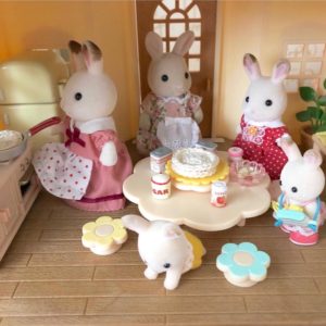 tidinette mini dinette crochet titoudou