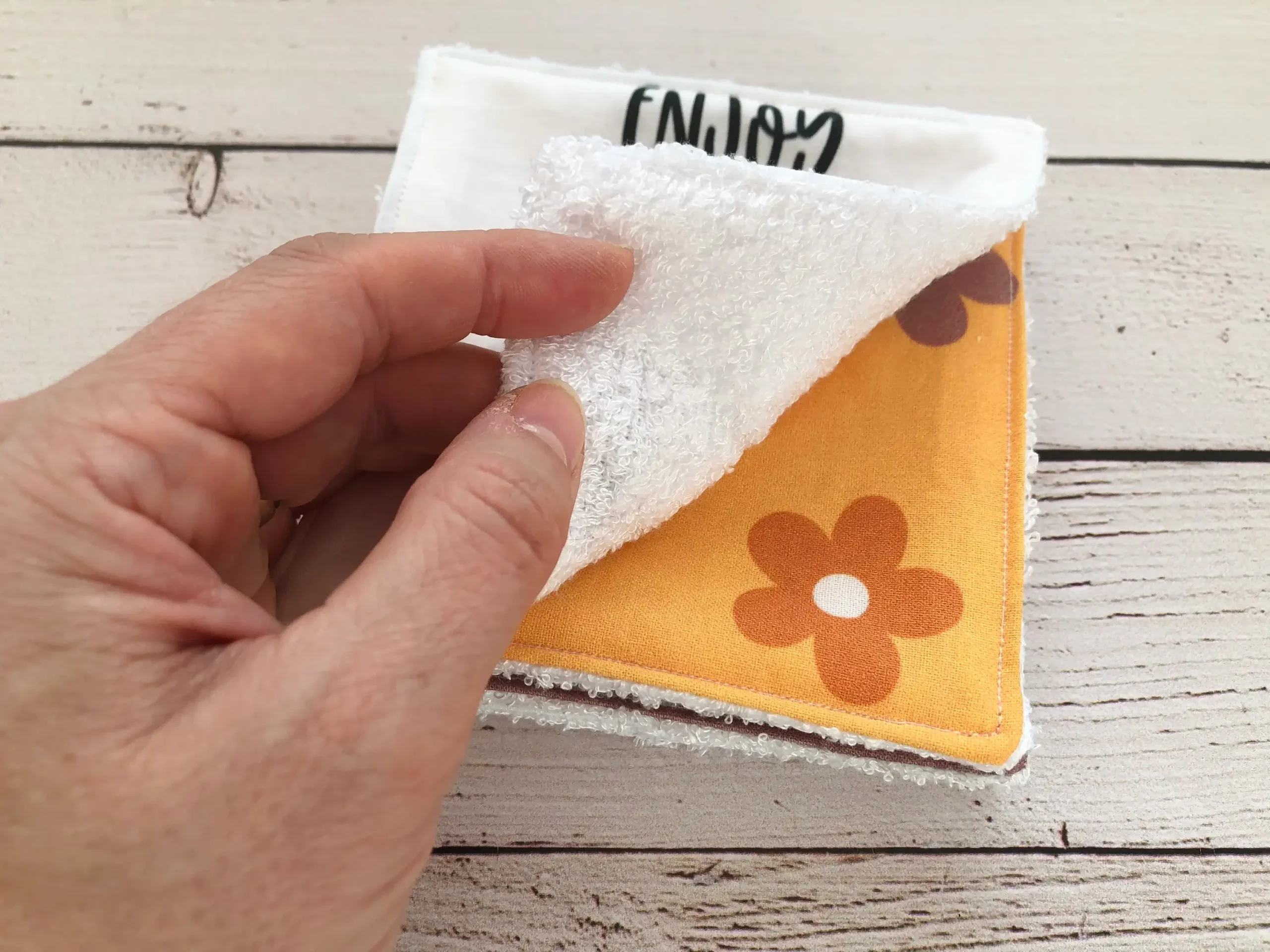 lingettes-we-are-family-titoudou-4