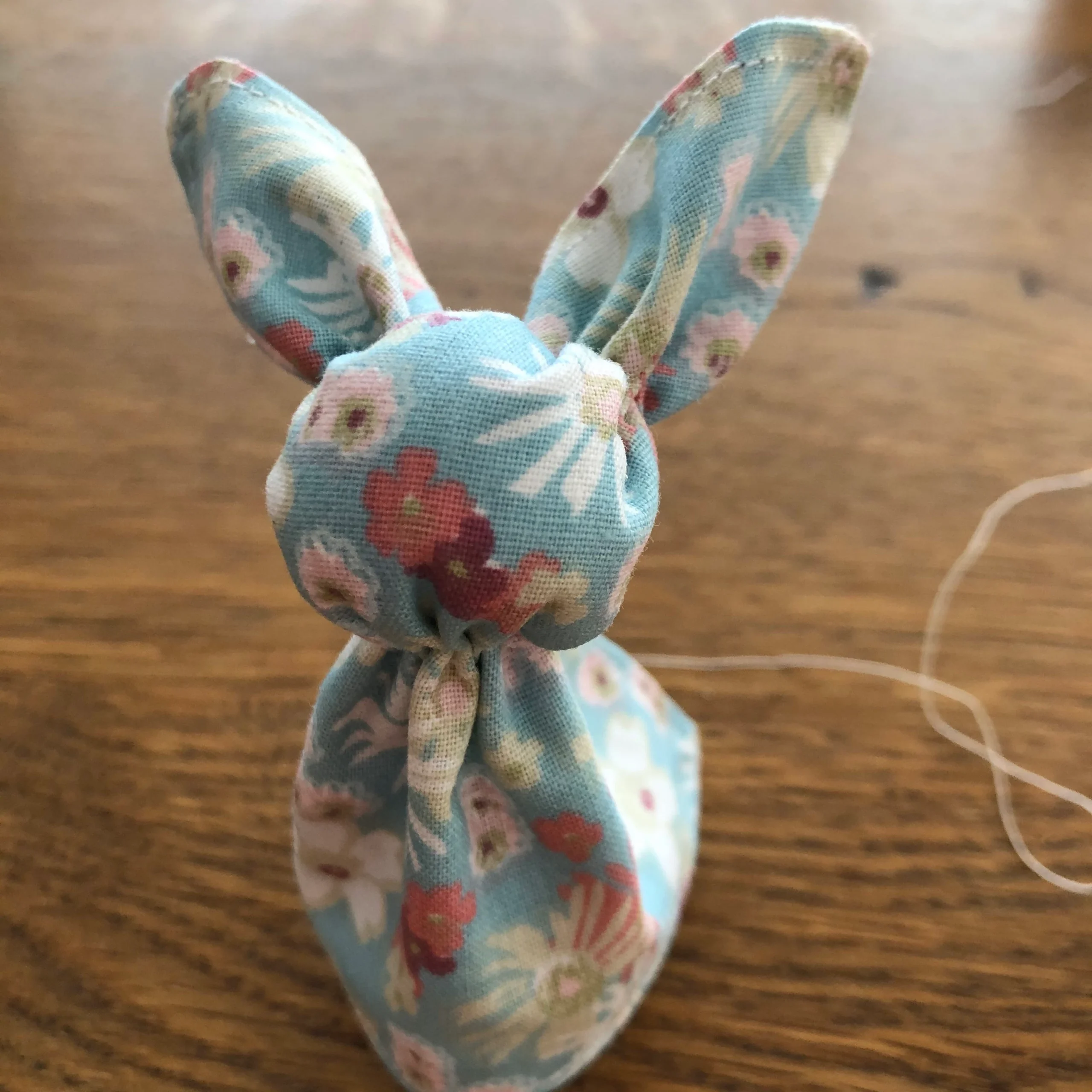 lapin-de-paques-pdf-couture-titoudou